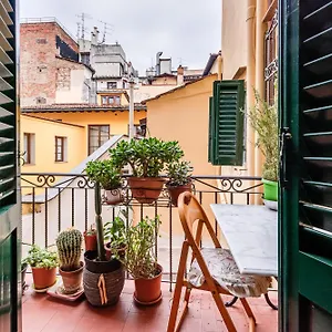  Apartment A Due Passi Dal Duomo Di Italy